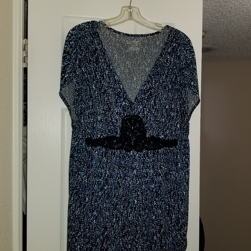 Lane Bryant Silky Appliqued Babydoll Top